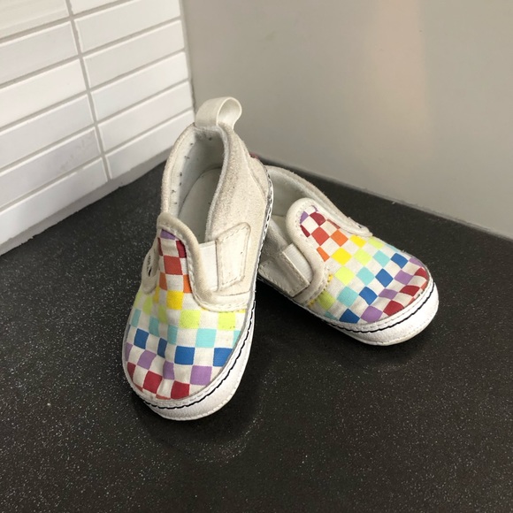 Vans Infant Slip-On Checker Shoe - Picture 3 of 10